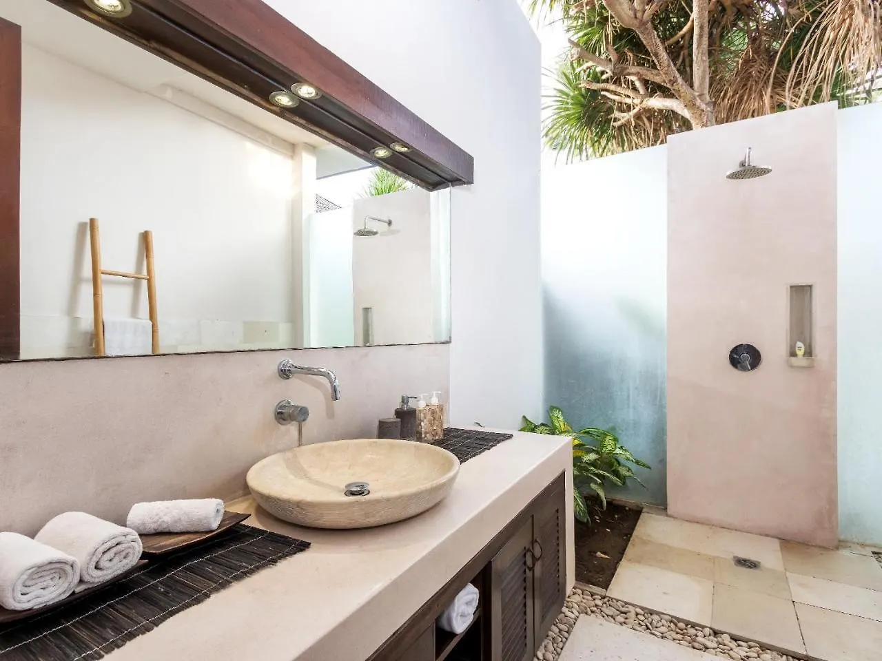 Villa Arte By Villa Finder Seminyak